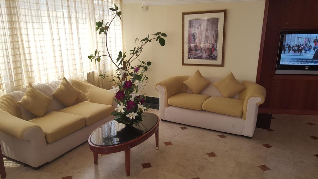 London Crown 2 Hotel Apartments Dubai Exterior foto